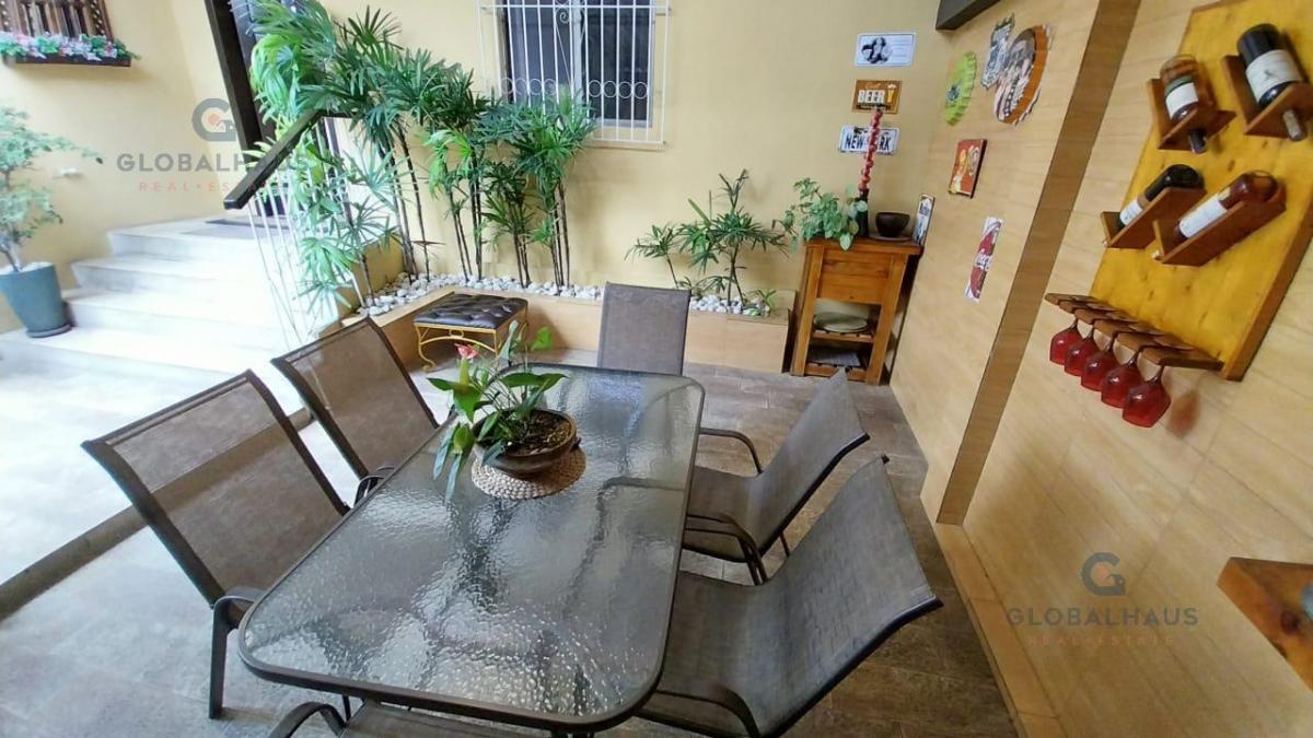 Venta de Casa en Urdenor 1 con 4 Habitaciones, 240 m² G. P. Guayas — imagen 5