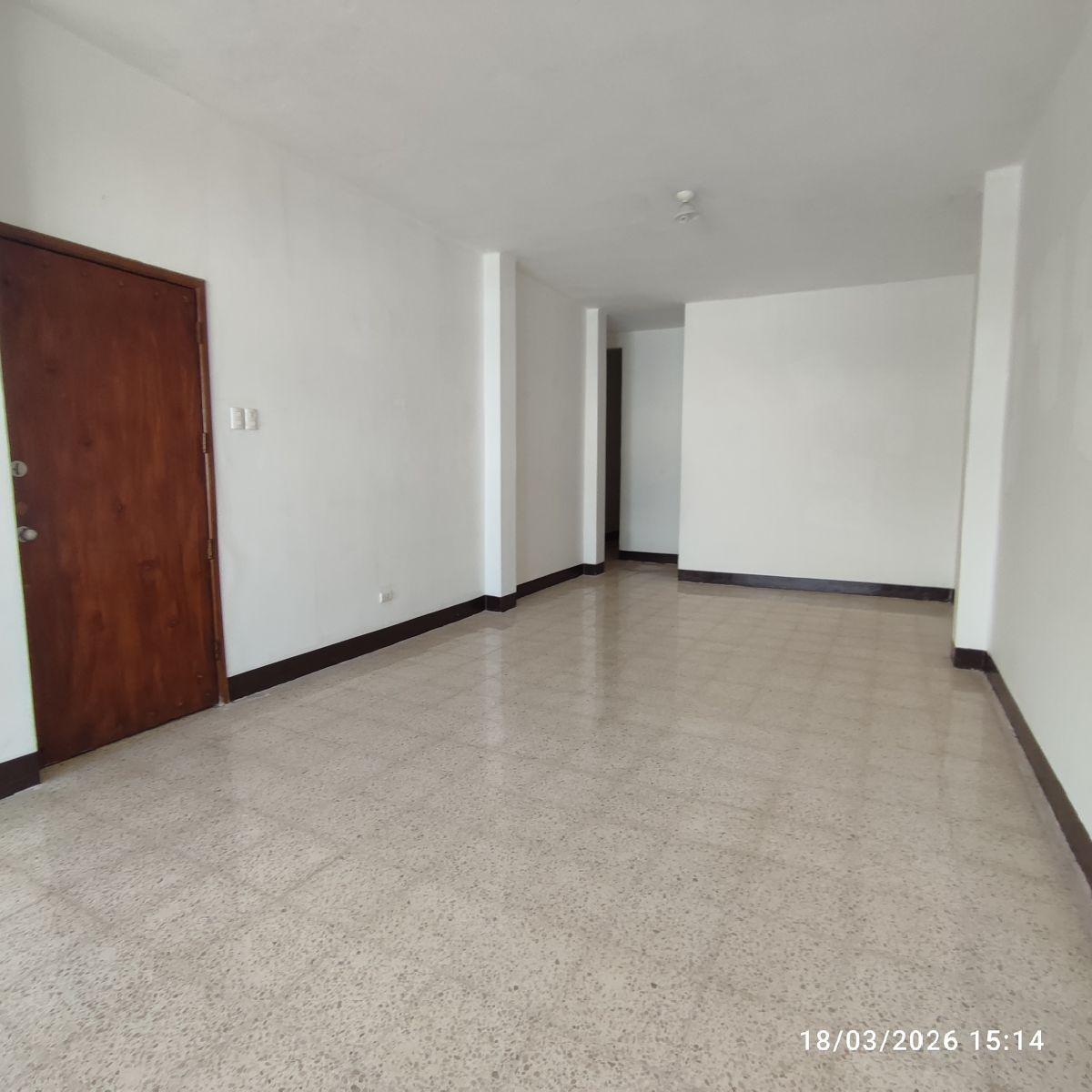 En Venta Departamento en Centro - Sur, Calles Garcia Goyena y Eloy Alfaro (Cerca de La Bahia), Guayas — imagen 8