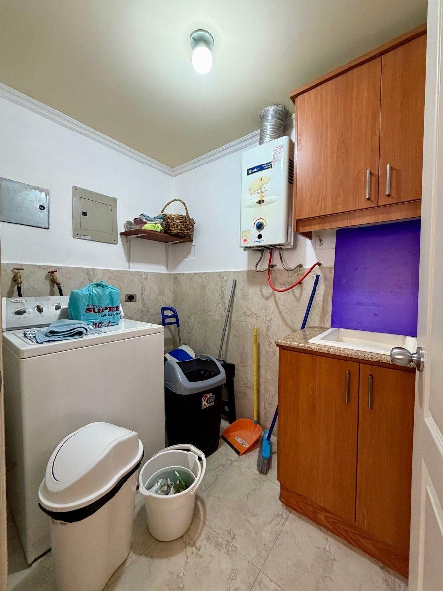 Departamento de 3 Habitaciones con Balcón - en Venta - Bellavista - 135 m² — imagen 4