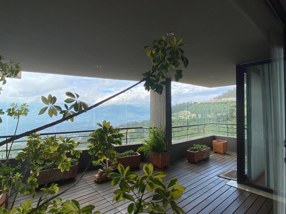 Venta Lujoso Departamento 436.70 m², Urb. Sierra del Moral, Quito — imagen 10
