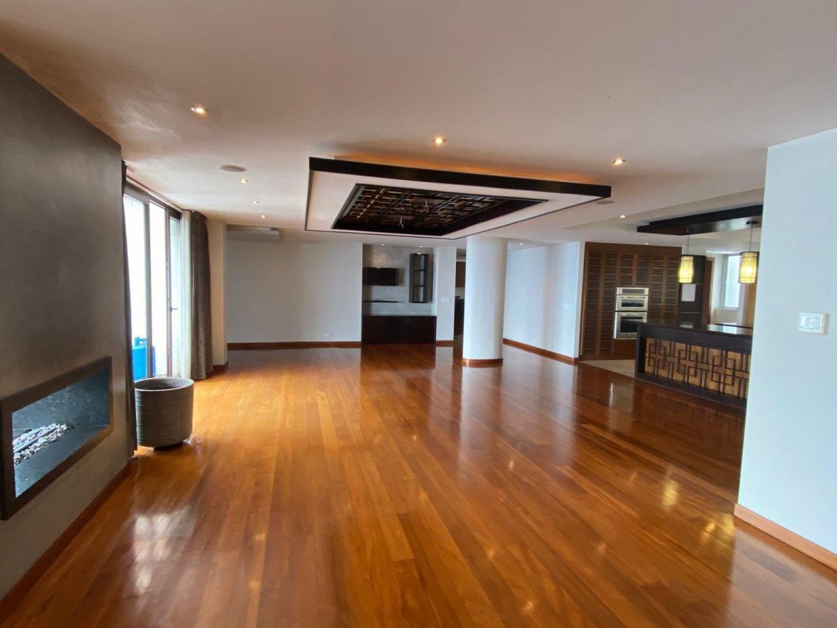 Venta Lujoso Departamento 436.70 m², Urb. Sierra del Moral, Quito — imagen 3