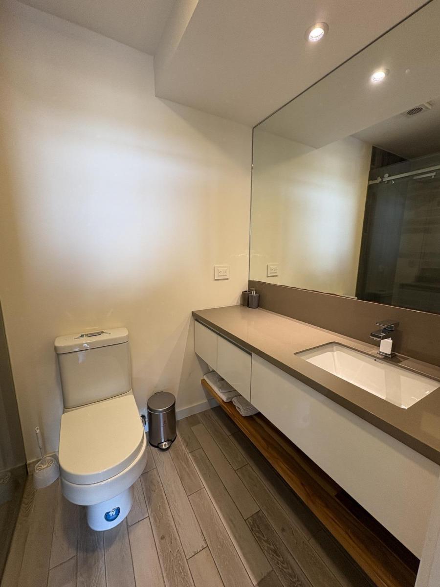 Suit de Venta con Servicios de Una Plaza Comercial — imagen 3