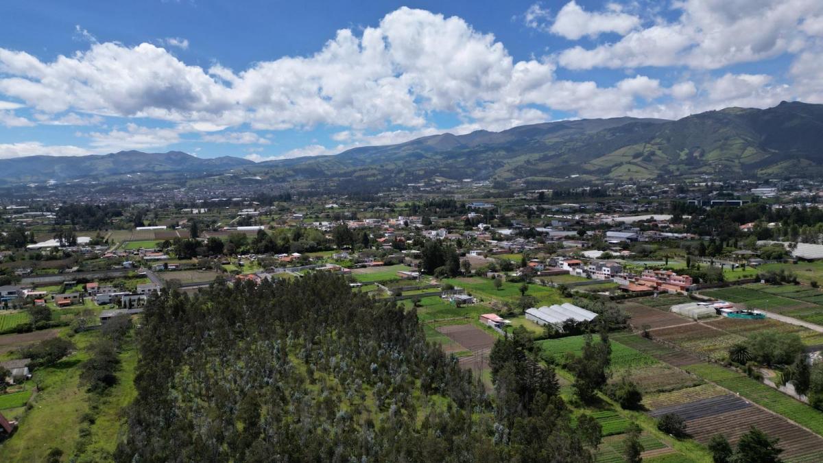 Oportunidad: Terreno de 20.000 Cerca del Parque de Tababela – Ideal Para Desarrollo o Vivienda — imagen 9