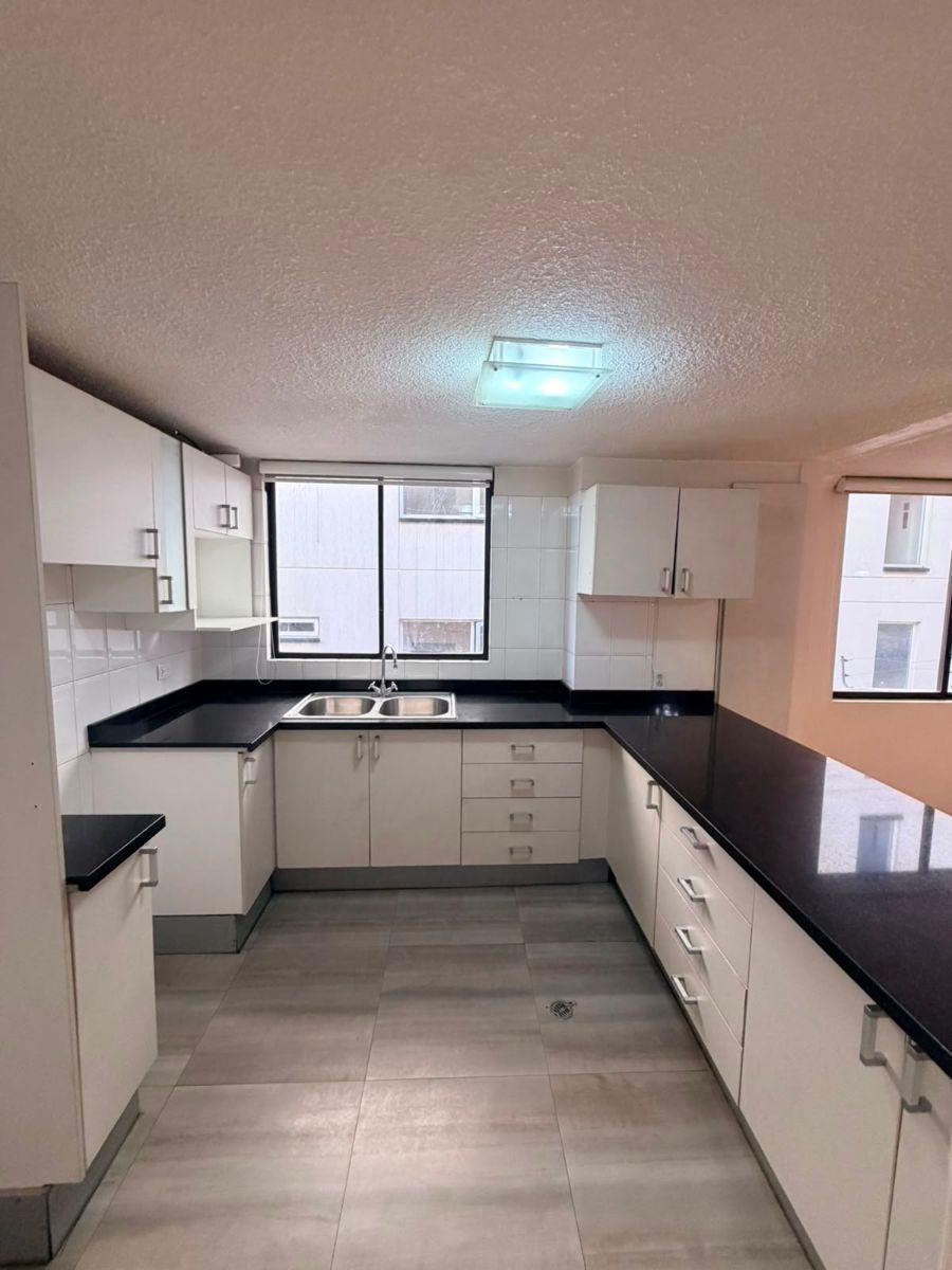 En Venta | Departamento Sector Monteserrín 3 Habitaciones — imagen 9