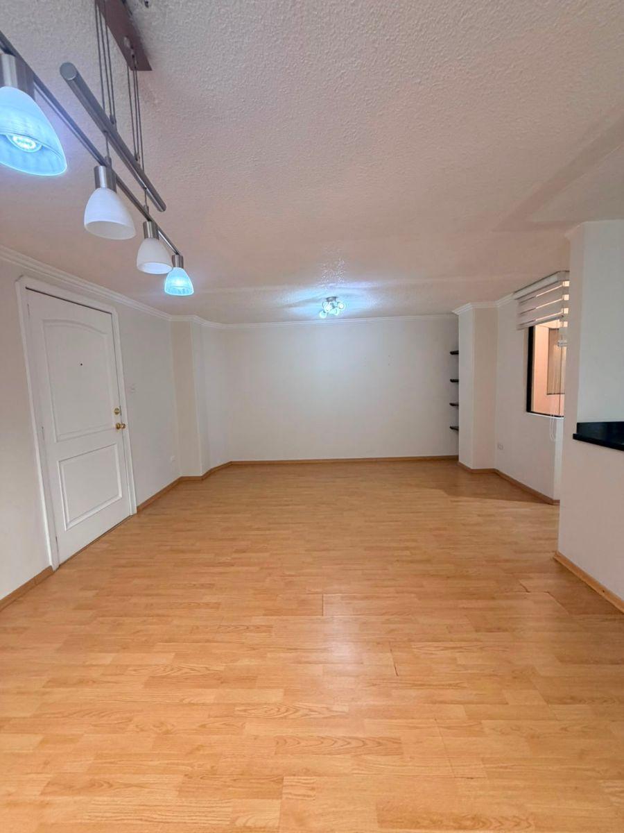 En Venta | Departamento Sector Monteserrín 3 Habitaciones — imagen 7