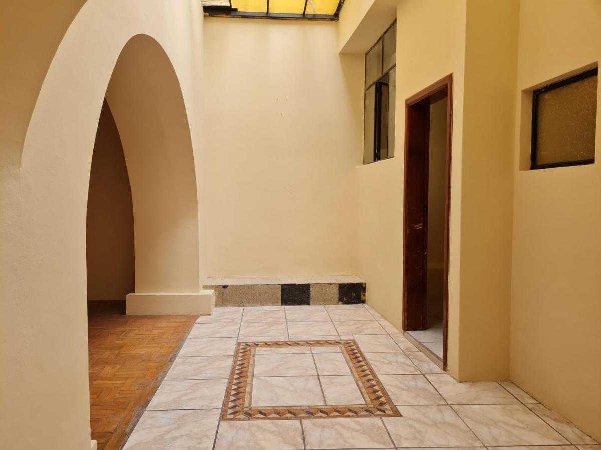 Venta Casa Rentera en Chimbacalle, 431 m² — imagen 7