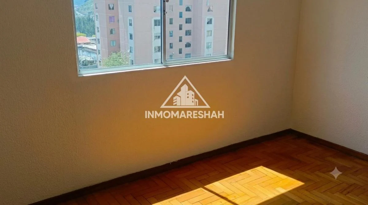 Departamento en Venta en Conjunto Exclusivo con Areas Verdes en La Av Napo Sector Chimbacalle — imagen 3
