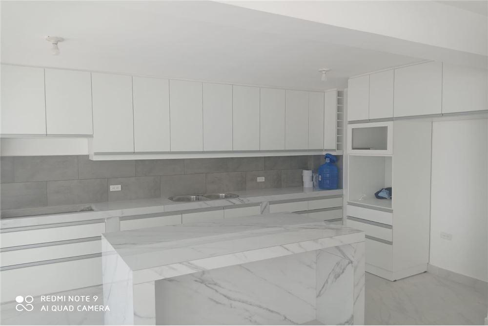 Casa en Urbanización de Venta Zona Sur Manabí, Manabí — imagen 2