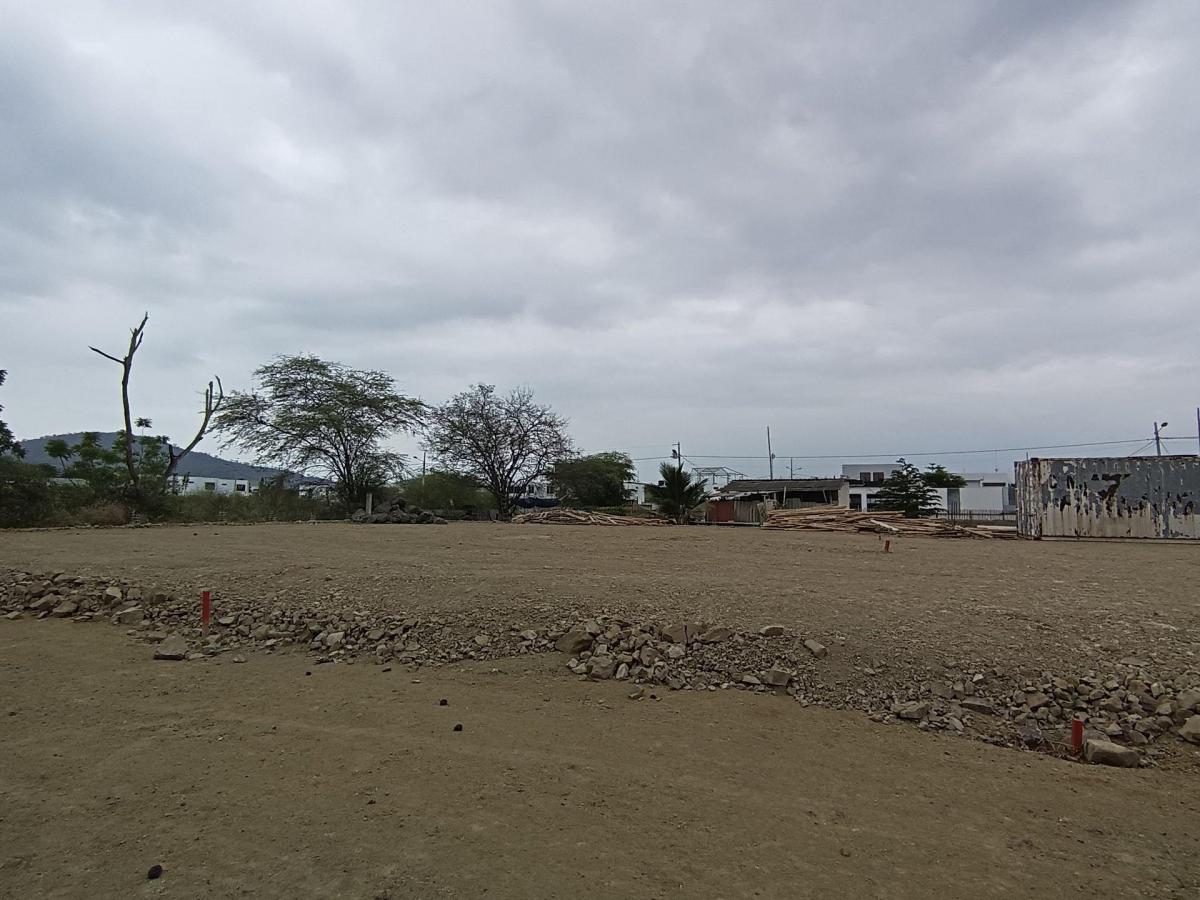 Terreno en Venta en Portoviejo Aut Manabi Guillen Hm, Manabí — imagen 2
