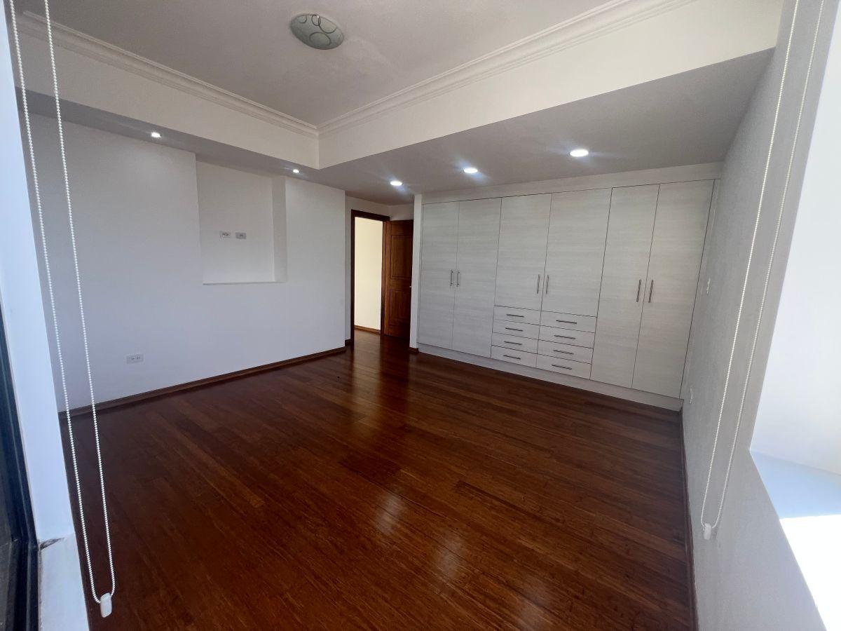 Vendo, Hermosa y Amplia Suite en Balcones del Norte — imagen 5