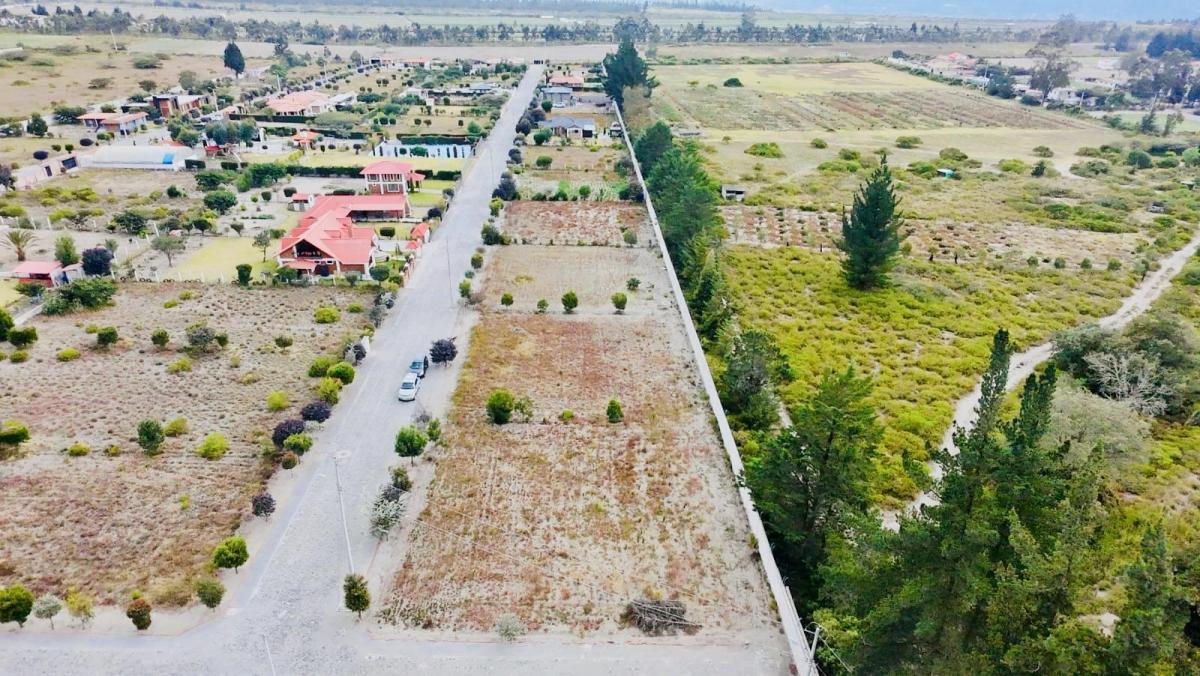 Terreno en Malchinguí — imagen 2