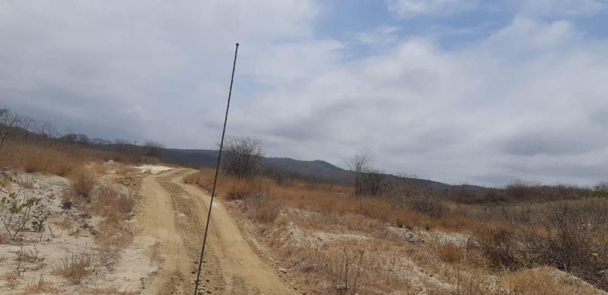 Terreno Frente a La Via de Venta en Montecristi, Manabí — imagen 3