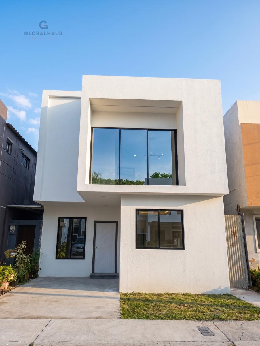 Venta Casa Urb. Compostela, Vía Salitre, Daule, 3 Habitaciones, K. S. Guayas — imagen 2