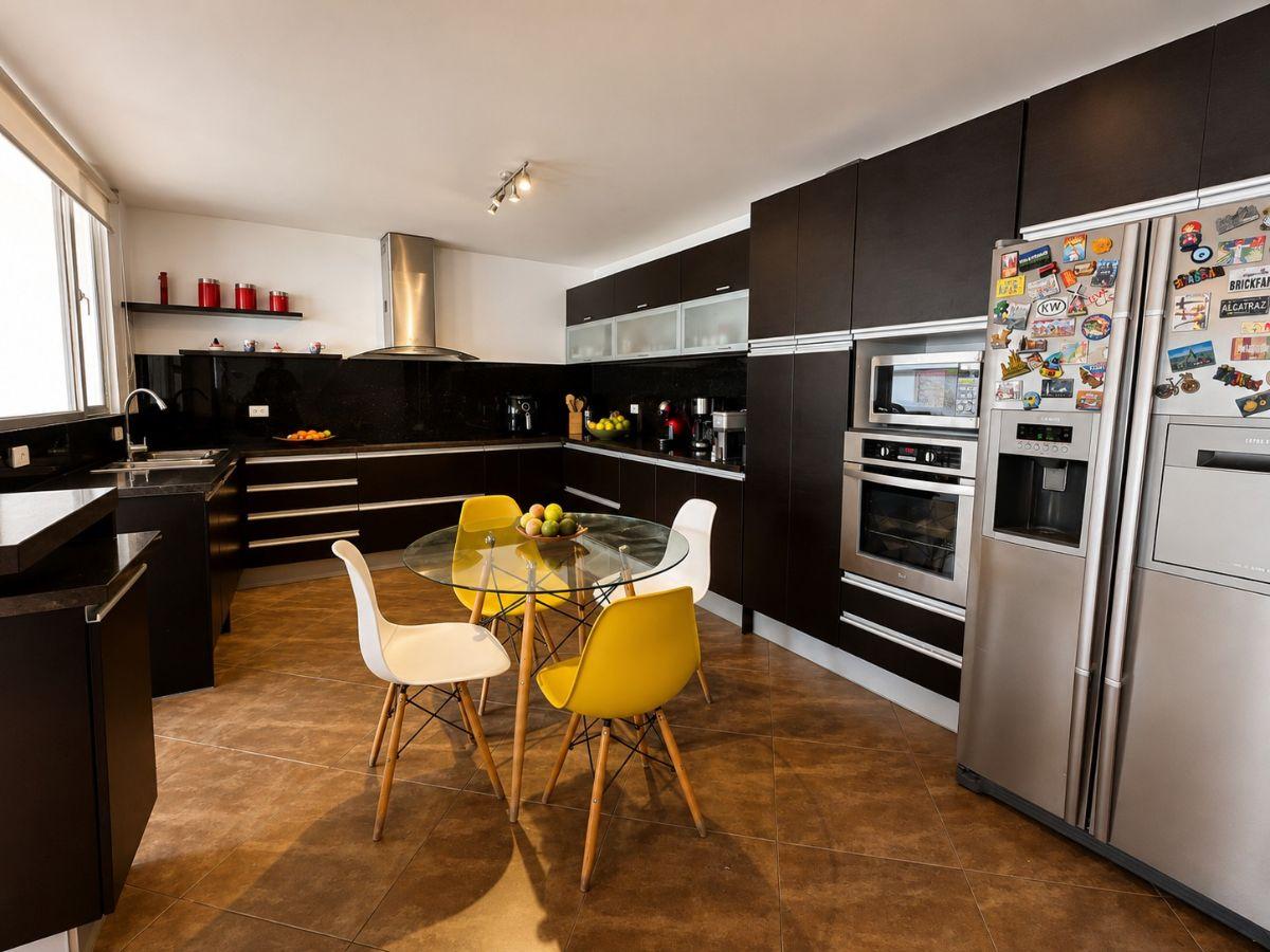 Casa de Venta en Cumbaya 3 Habitaciones - 205 m² — imagen 5