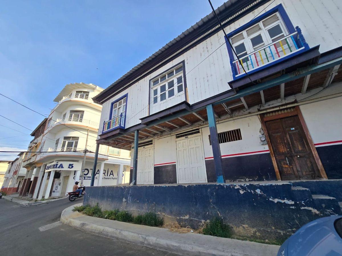 Terreno con Construcción de Venta en Manta Centro, Manabí — imagen 9