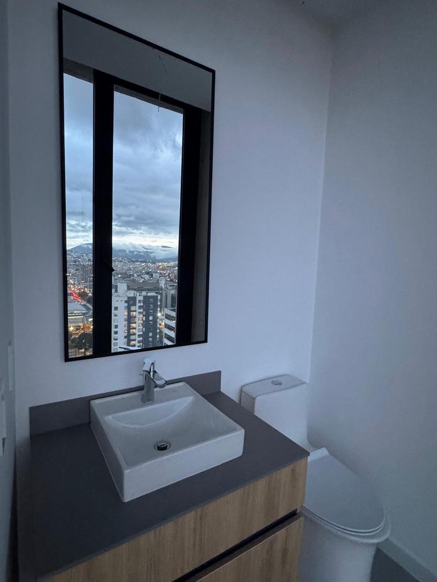 Departamento en Venta o Renta, Edificio Iqon Piso 20 — imagen 9