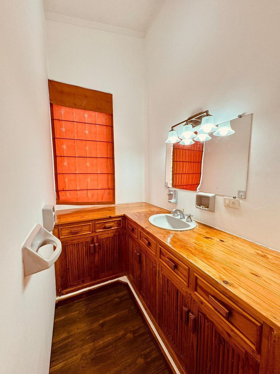 Casa en Venta y Renta Ideal Para Vivienda o Negocio Comercial — imagen 8
