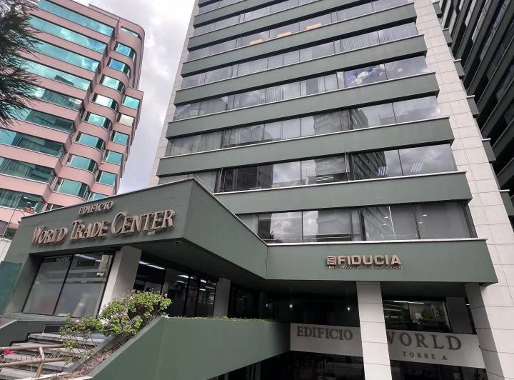 Oficina de 77 m² en El World Trade Center Quito con 4 Ambientes — imagen 1