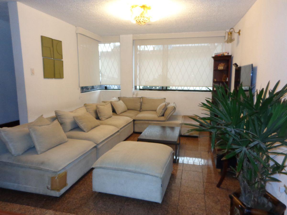 Amplitud Total! Casa de 260 m² con Estudio y 4 Hab - La Kennedy — imagen 10
