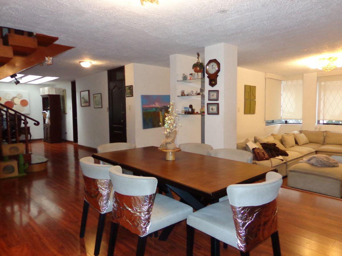 Amplitud Total! Casa de 260 m² con Estudio y 4 Hab - La Kennedy — imagen 5