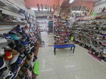 Se Vende Local en Centro Comercial Granada, Sector Ipiales Quito — imagen 3