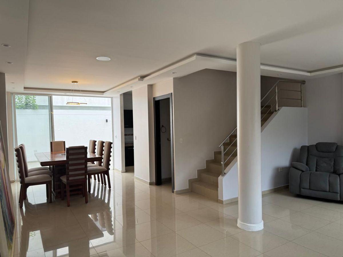 Venta Casa Urb. Napolis 3 Hbts. Guayas — imagen 9