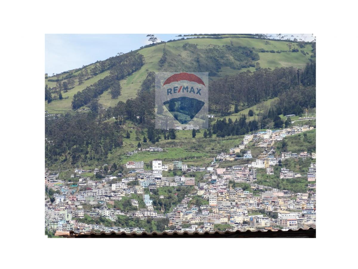 Oportunidad de Inversión – Terreno 180 m² La Tola Baja, Centro de Quito — imagen 2