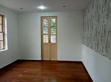 J/ La Mariscal, Casa Rentera de Locales de 692 m² en Venta, 433 m² de Terreno — imagen 2