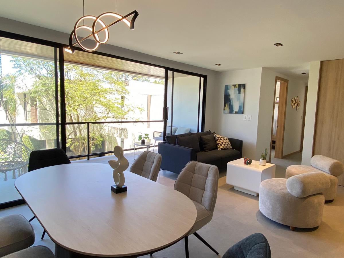 2 Dorm., 2 1/2 Baños, Master con Sala, Terraza. Piscina, Pet Zone, Gym, Bbq — imagen 8