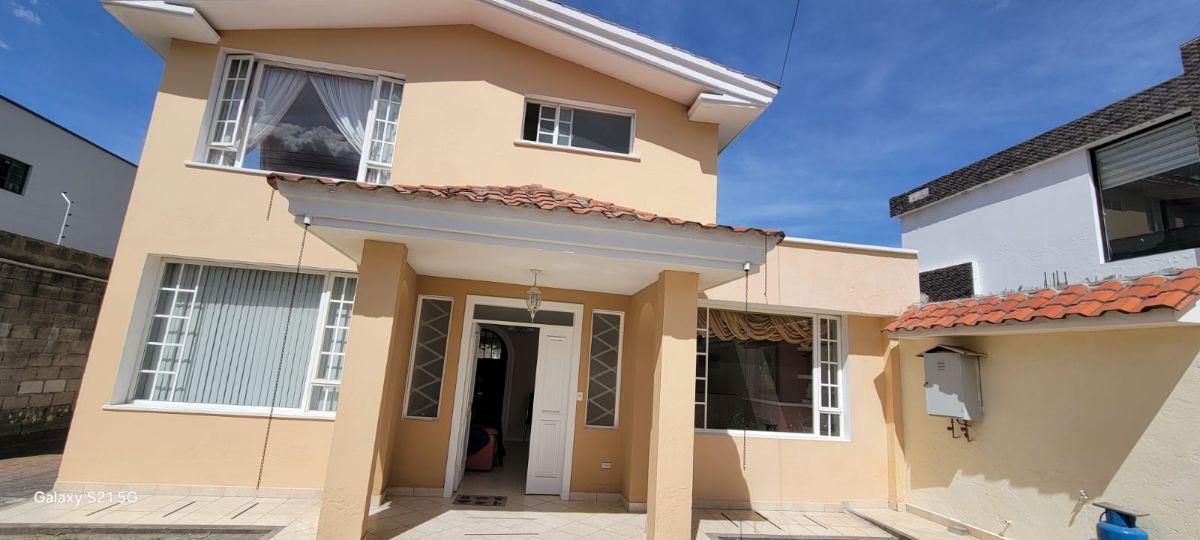 Casa en Venta con 3 Dorm. y Terreno en Lumbisi — imagen 10