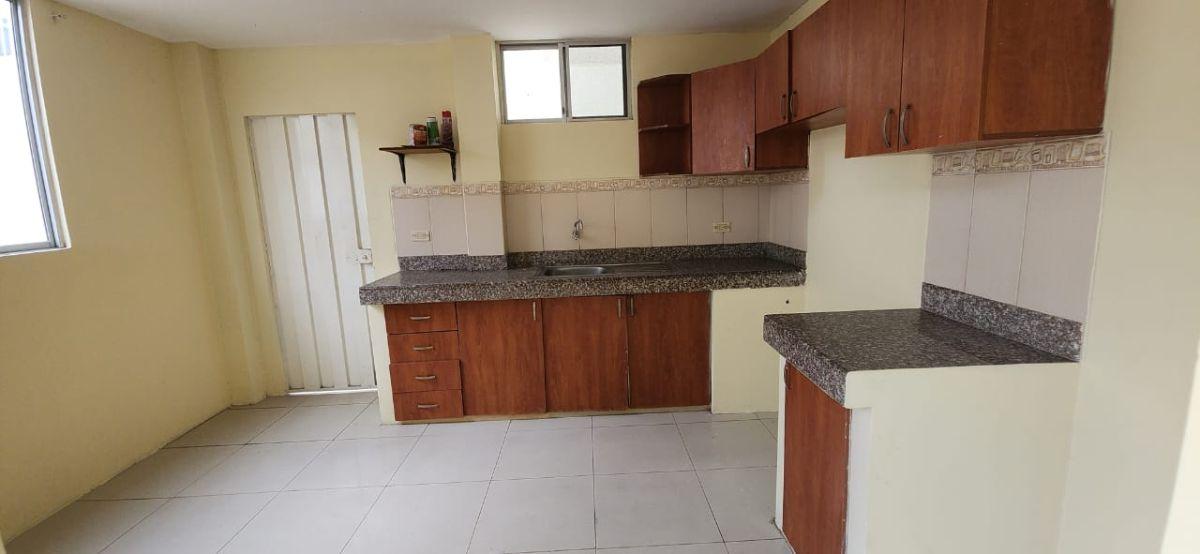 Venta Casa en Urb. Cataluña: Vía Smborondon - Salitre Km 12.50 La Aurora (Sc), Guayas — imagen 3