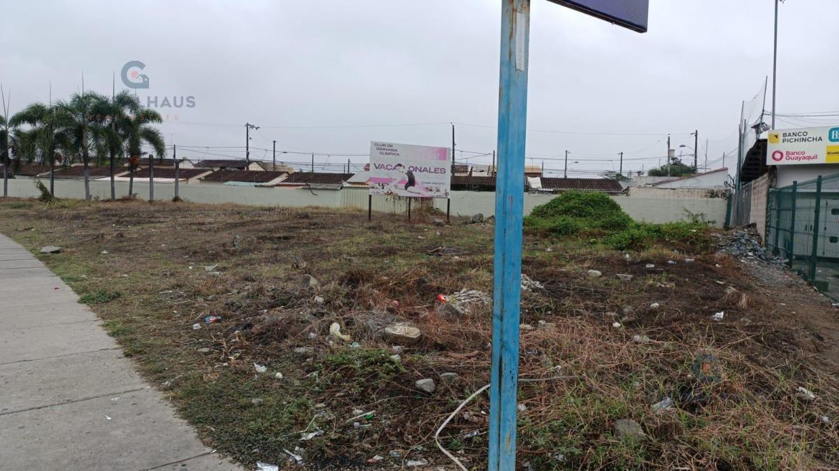 Venta de Terreno Comercial Triangular en Casa Laguna. m. N, Guayas — imagen 4