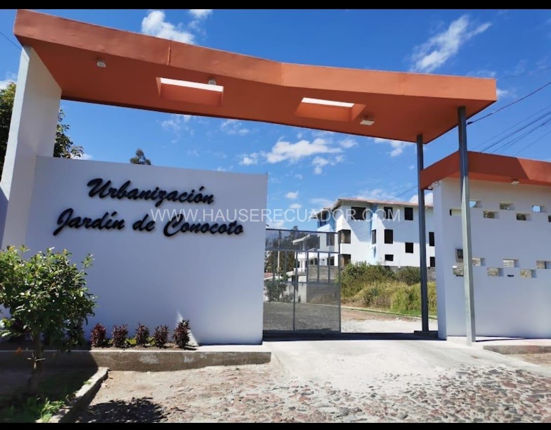 Casa por Estrenar en Conocoto con 4 Parqueaderos, Terreno de 570 m², Dentro de Urbanización — imagen 10