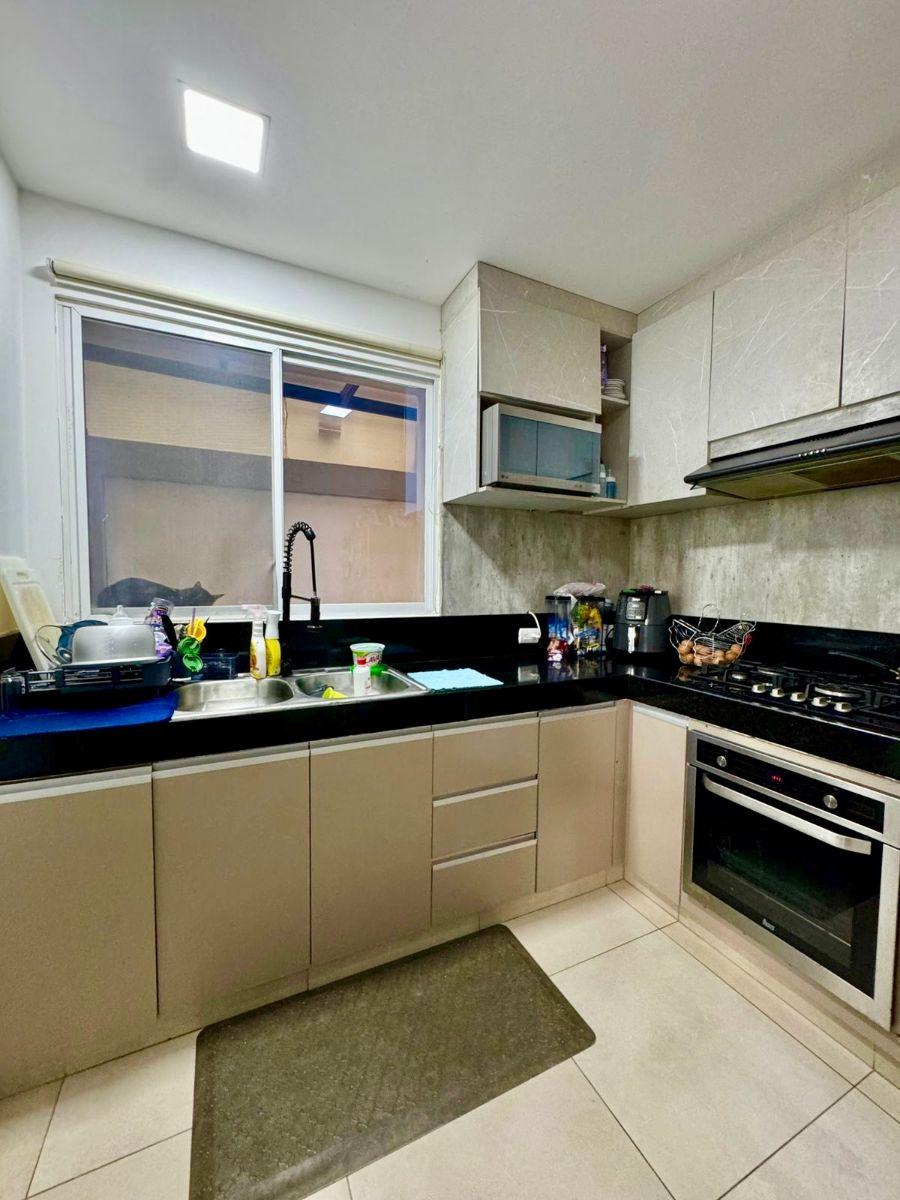 6832. Urb. Portofino - Via a La Costa Km16, Vendo Casa 3 Dorm. $230.000. Guayas — imagen 2