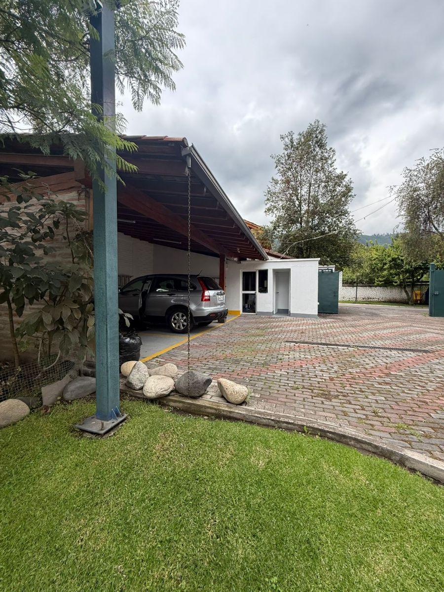 Casa con 3 Habitaciones en Venta en Cumbayá, 800 m² de Terreno — imagen 7