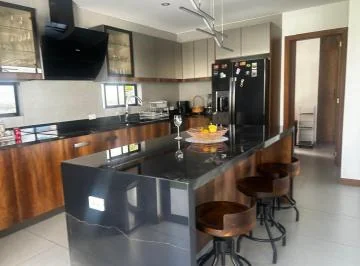En Venta Casa Moderna en Una Sola Planta en Tumbaco, Sector Collaqui en Urbanización Privada — imagen 3