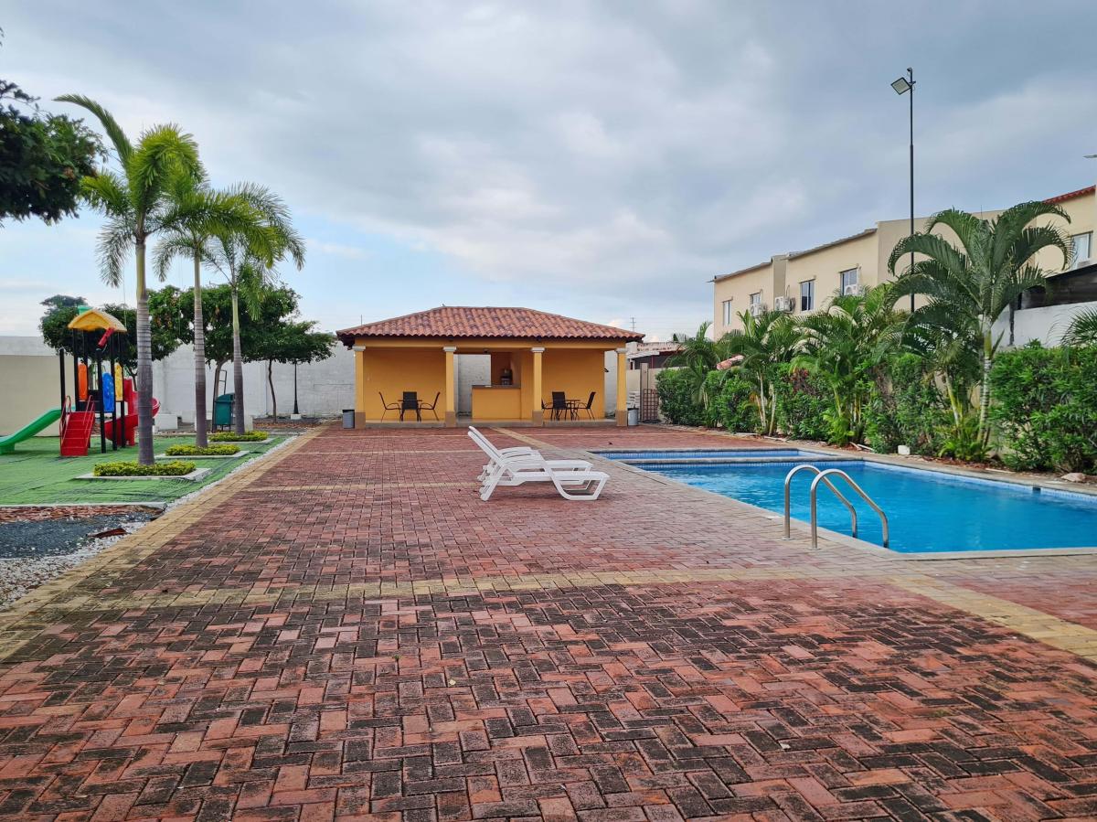 Casa en Venta 3 Dorm. Esquinera Estreno - Urb. La Gran Vittoria, Vía a Salitre, Guayas — imagen 7