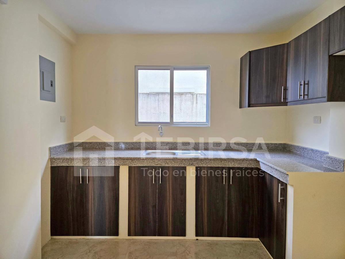 Casa en Venta 3 Dorm. Esquinera Estreno - Urb. La Gran Vittoria, Vía a Salitre, Guayas — imagen 3