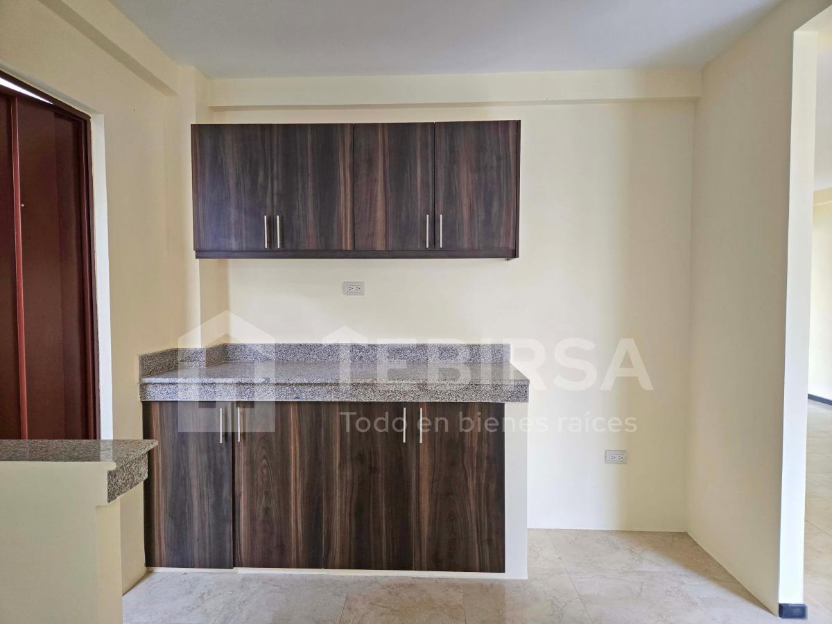 Casa en Venta 3 Dorm. Esquinera Estreno - Urb. La Gran Vittoria, Vía a Salitre, Guayas — imagen 2