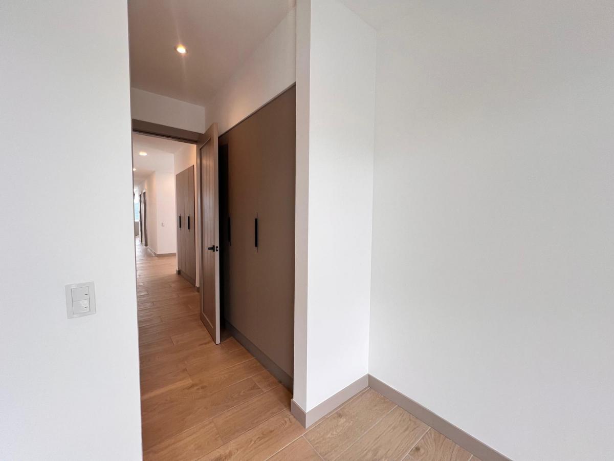 Cumbayá, Departamento a Estrenar en Venta, 238 m², 3 Habitaciones — imagen 3