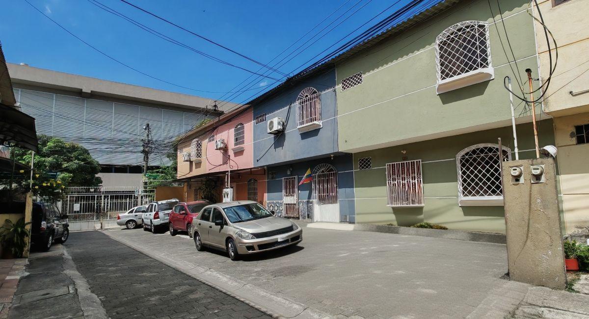 Casa en Venta Mucho Lote Etapa 6 Frente Al Mall, Guayas — imagen 10