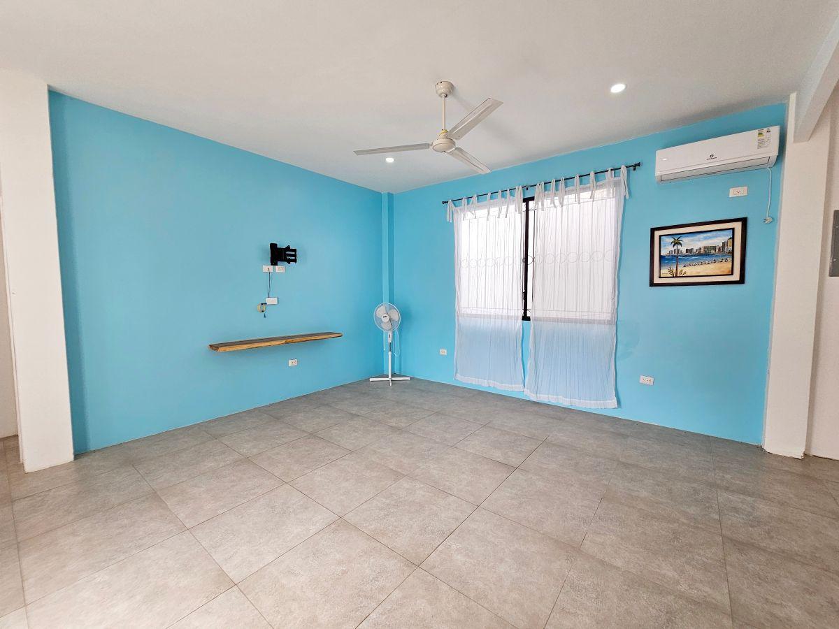 Vendo Casa Esquinera de Oportunidad en El Mejor Sector de Salinas — imagen 8