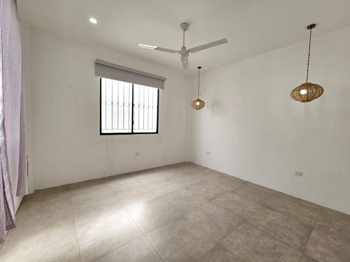 Vendo Casa Esquinera de Oportunidad en El Mejor Sector de Salinas — imagen 7