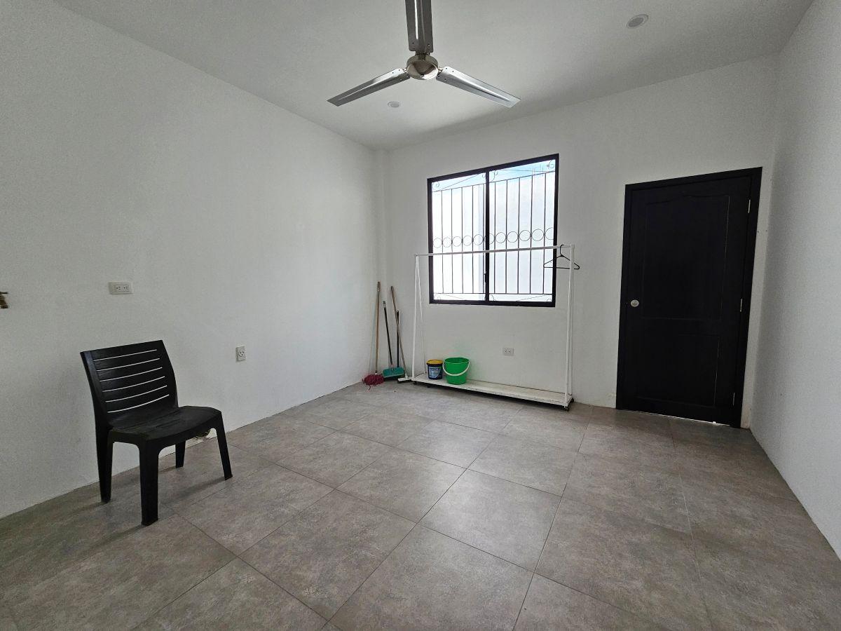 Vendo Casa Esquinera de Oportunidad en El Mejor Sector de Salinas — imagen 4