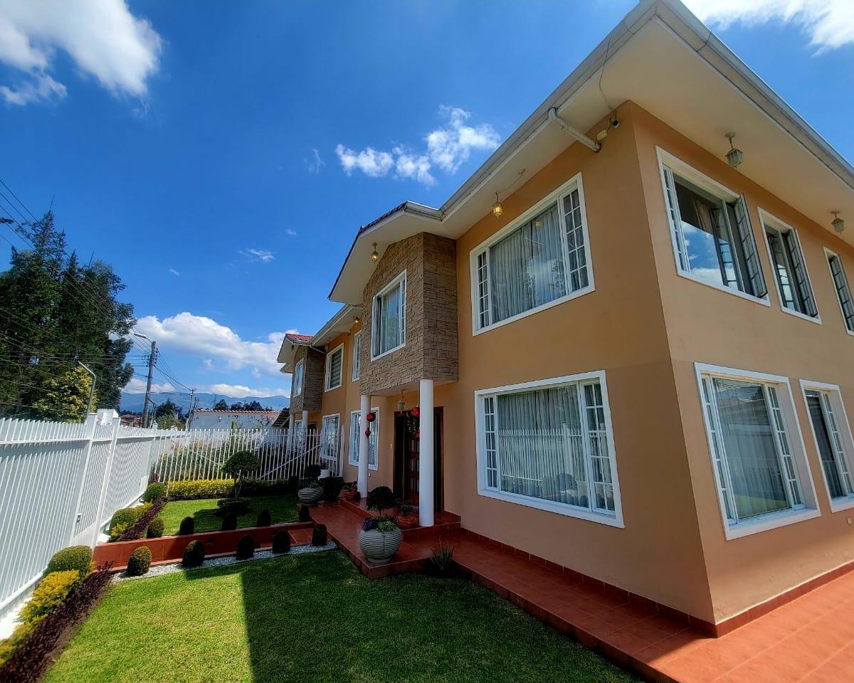 Casa en Venta Valle de Los Chillos Sangolqui — imagen 1