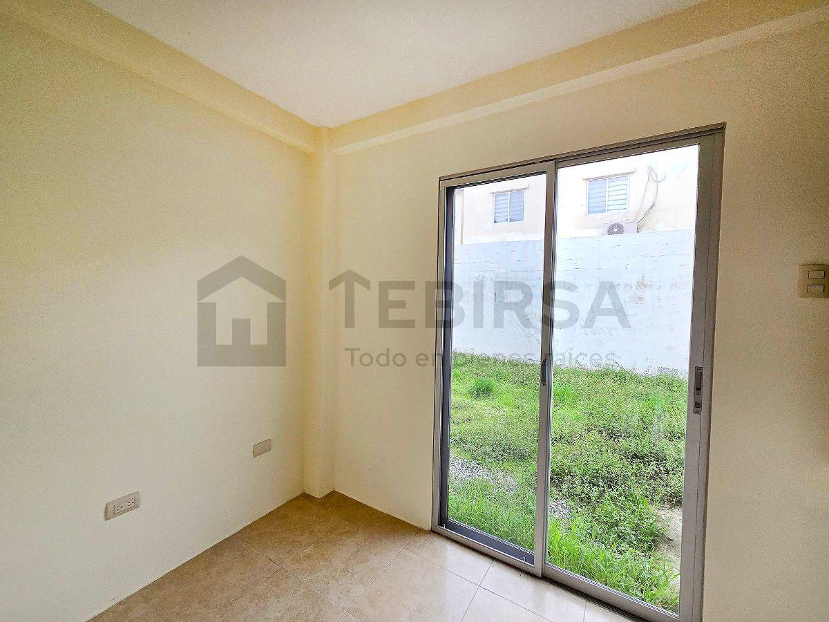 Casa en Venta de 2 Dorm. y Amplio Patio - Urb. Gran Vittoria Etapa Antonietta, Vía a Salitre, Guayas — imagen 3