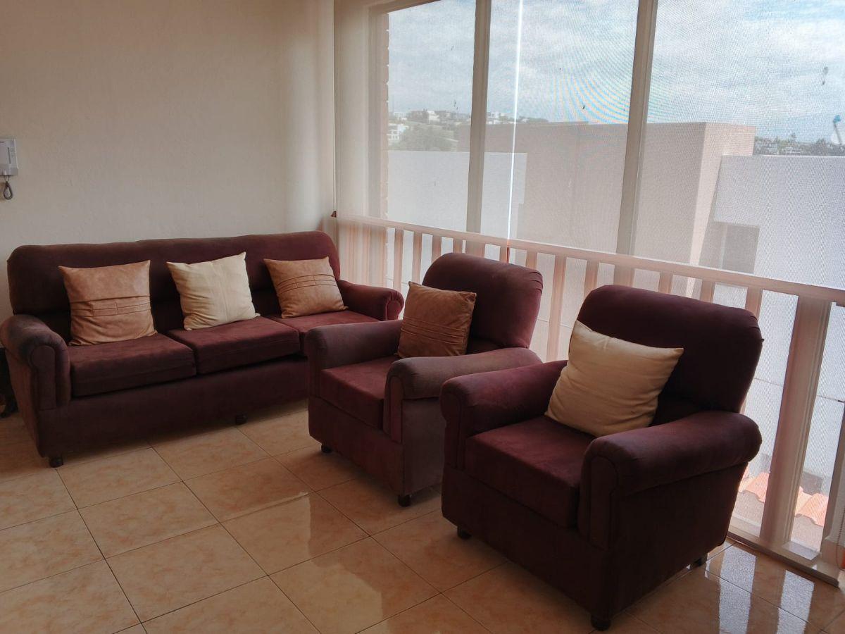 Vendo Hermosa Casa6 Dorm. en Urbanización de Cumbayá sector Reservorio, Cerca a Jacarand — imagen 4