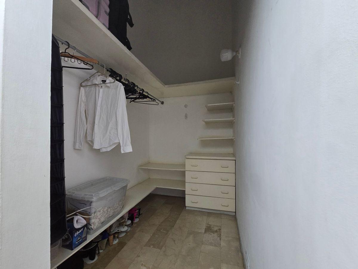 Vendo Casa en Urbanización El Manantial frente a Mac Donald / Los Ceibos, Guayas — imagen 2