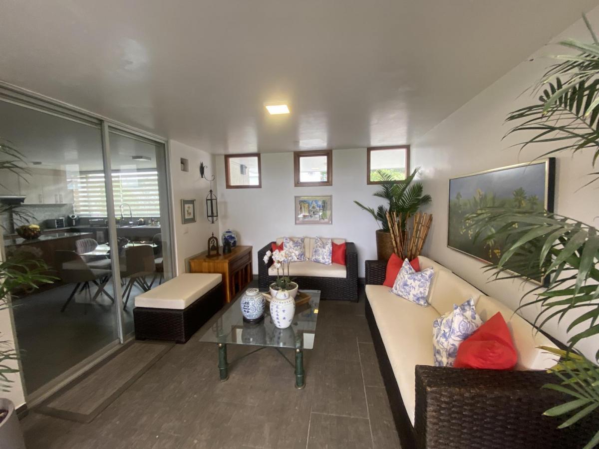 Casa de Venta Dentro de Conjunto Cerrado Sector San Juan Cumbaya, Vista — imagen 2