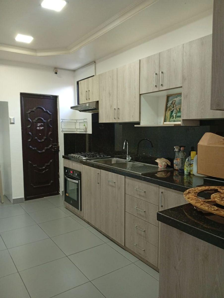 Casa en Venta Circuito Cerrado con Piscina Cdla. Alborada, Guayas — imagen 5